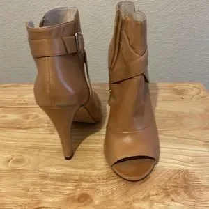 Vince Camuto Shoes Vince Camino Boot Caramel Color Size